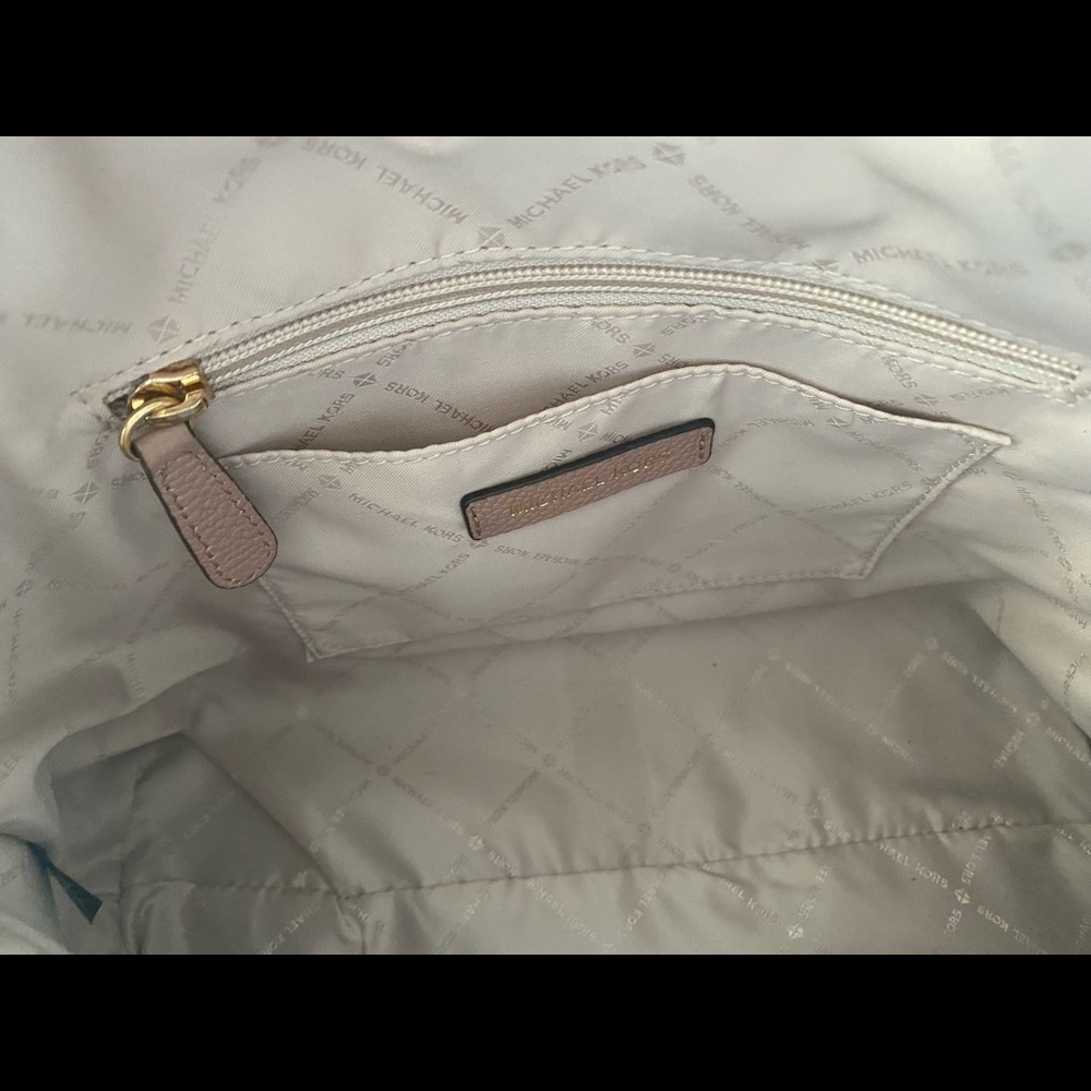 Pink Michael Kors Purse - Picture 3 of 5